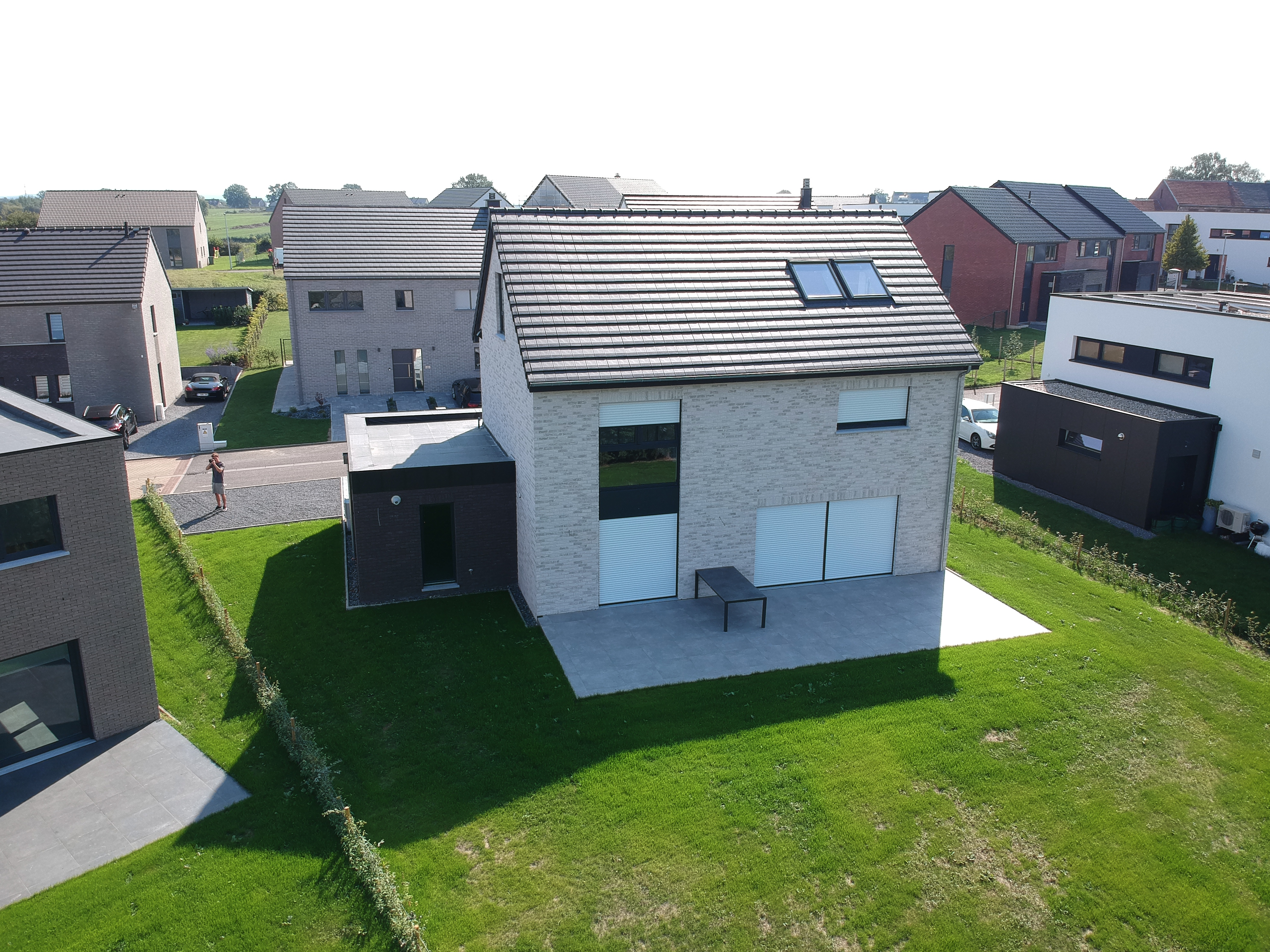 Modern villa Lontzen - Back view top left - Danphil-Construction Contractor