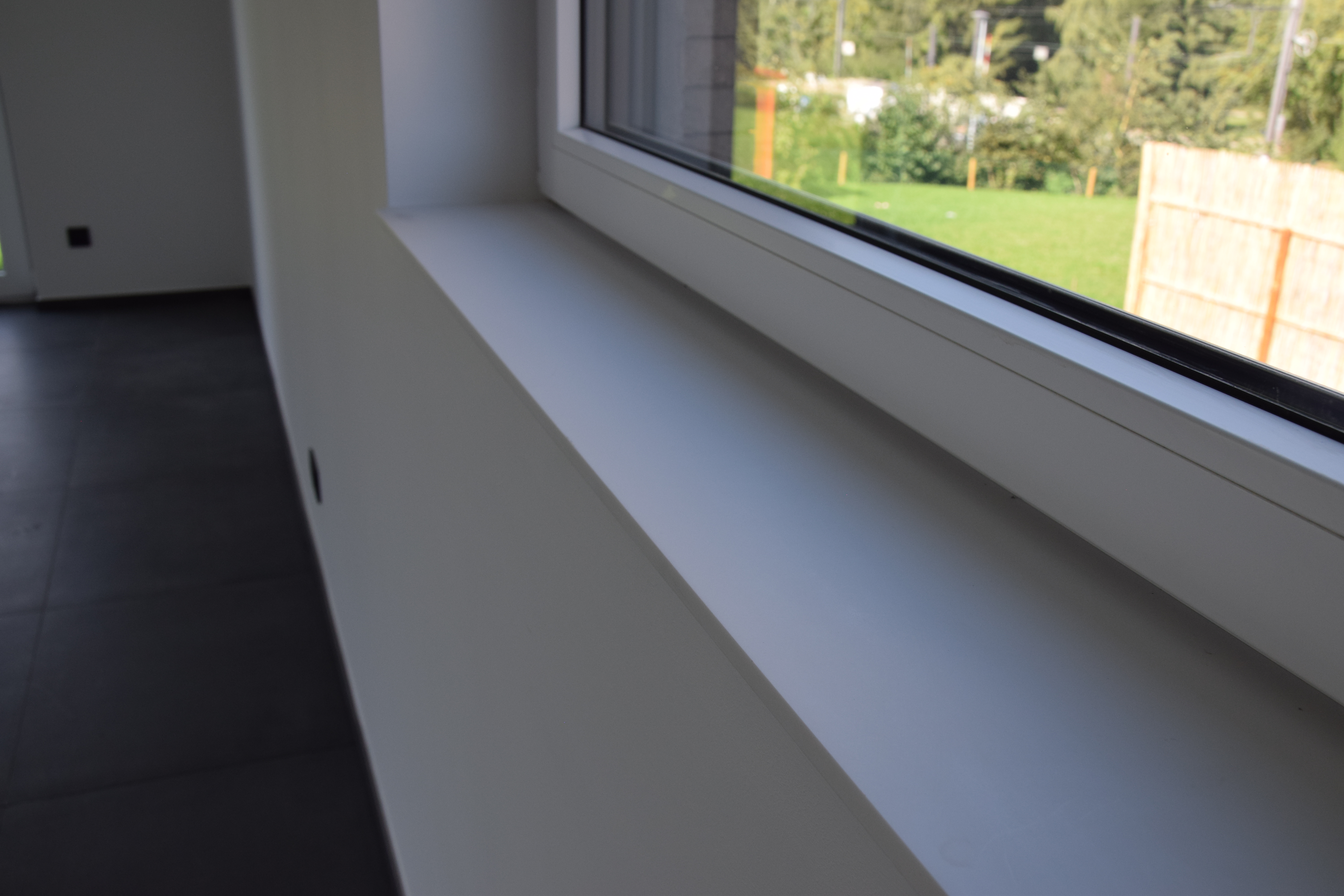 Villa with flat roof Lontzen - Window sill - Danphil-Construction Contractor