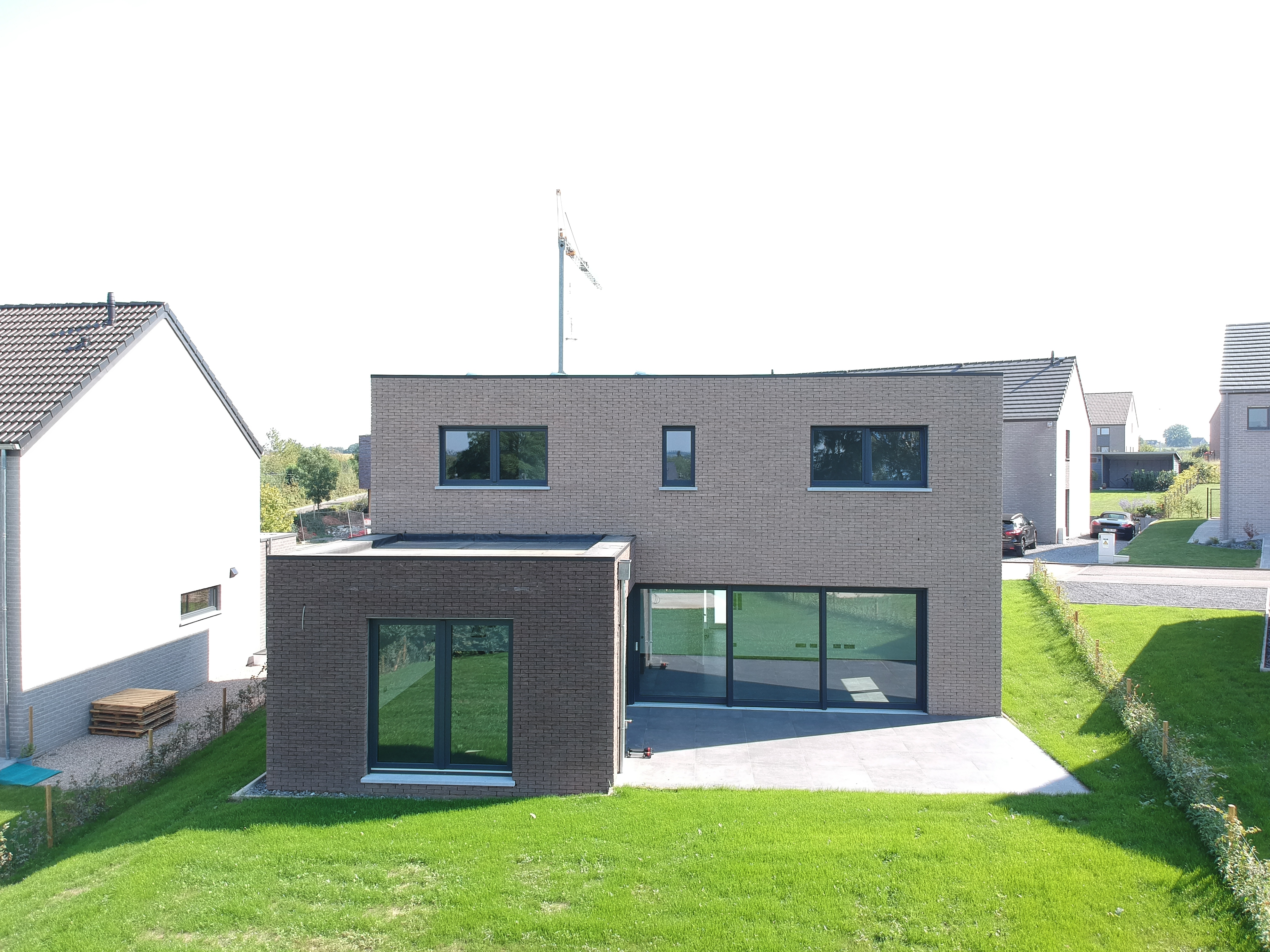 Villa with flat roof Lontzen - Back view above - Danphil-Construction Contractor